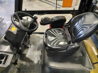 Chariot élévateur frontal 4 roues Caterpillar GP45NTD - 6