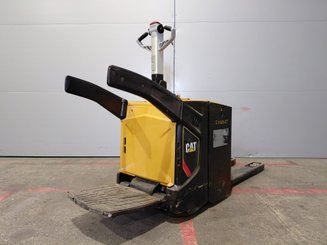 Transpalette porté debout Caterpillar NPV20N2