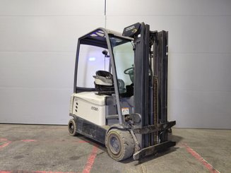 Chariot élévateur frontal 4 roues Crown SCF6040-16 - 1