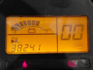 Chariot élévateur frontal 3 roues Caterpillar EP16NT - 9