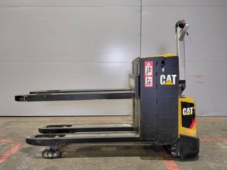 Transpalette accompagnant Caterpillar NPP20N2E