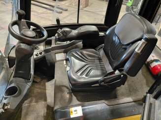 Chariot élévateur frontal 4 roues Caterpillar EP30CN - 6