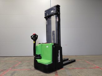 Gerbeur accompagnant Hangcha CDD16-XT1-SIL - 1