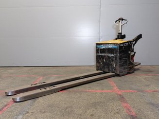 Transpalette accompagnant Caterpillar NPV20N2