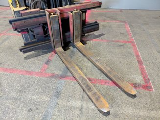 Écarteur de fourches Bolzoni KS28YKB - 1