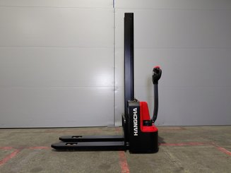 Gerbeur accompagnant Hangcha CDD12-AMC2 