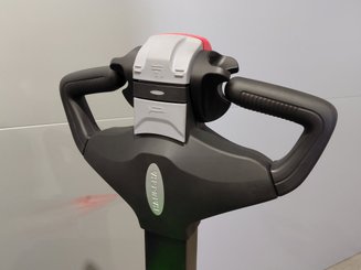 Transpalette accompagnant Hangcha CBD20-XT1-SI