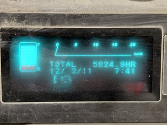 Chariot élévateur frontal 3 roues Caterpillar EP20PNT - 9