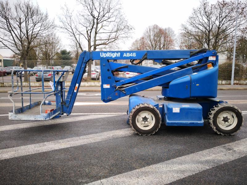 Nacelle articulée Upright AB46 - 1