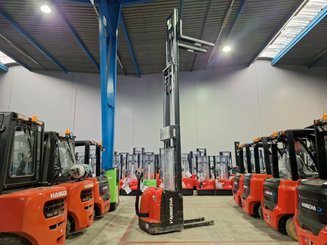 Gerbeur accompagnant Hangcha CDD20-AC1