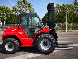 Chariot élévateur tout terrain Manitou M50-4