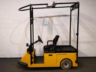 Tracteur de remorquage Taylor Dunn TT-316-36 