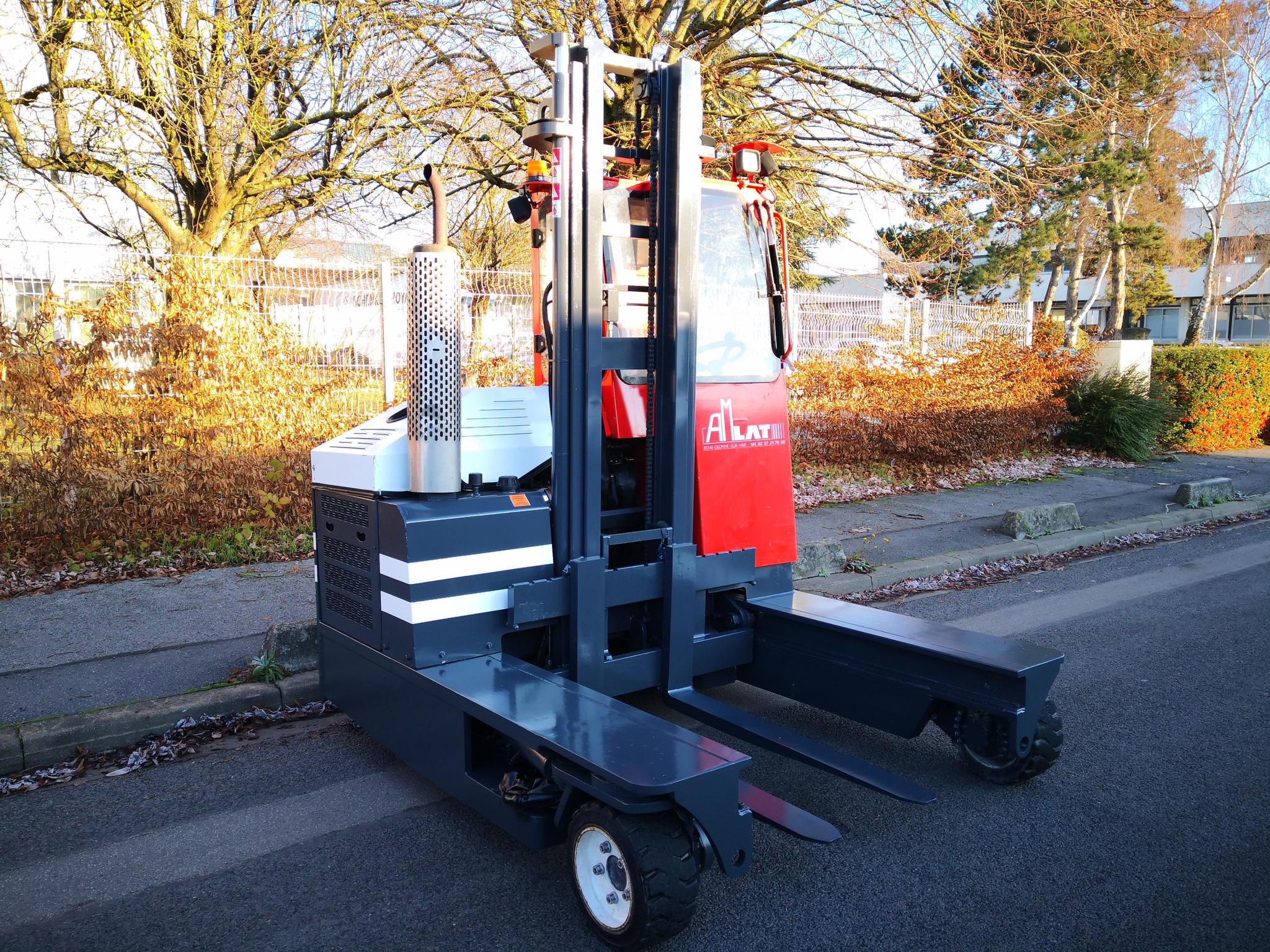 Chariot élévateur latéral multidirectionnel AMLIFT C3000 - 1