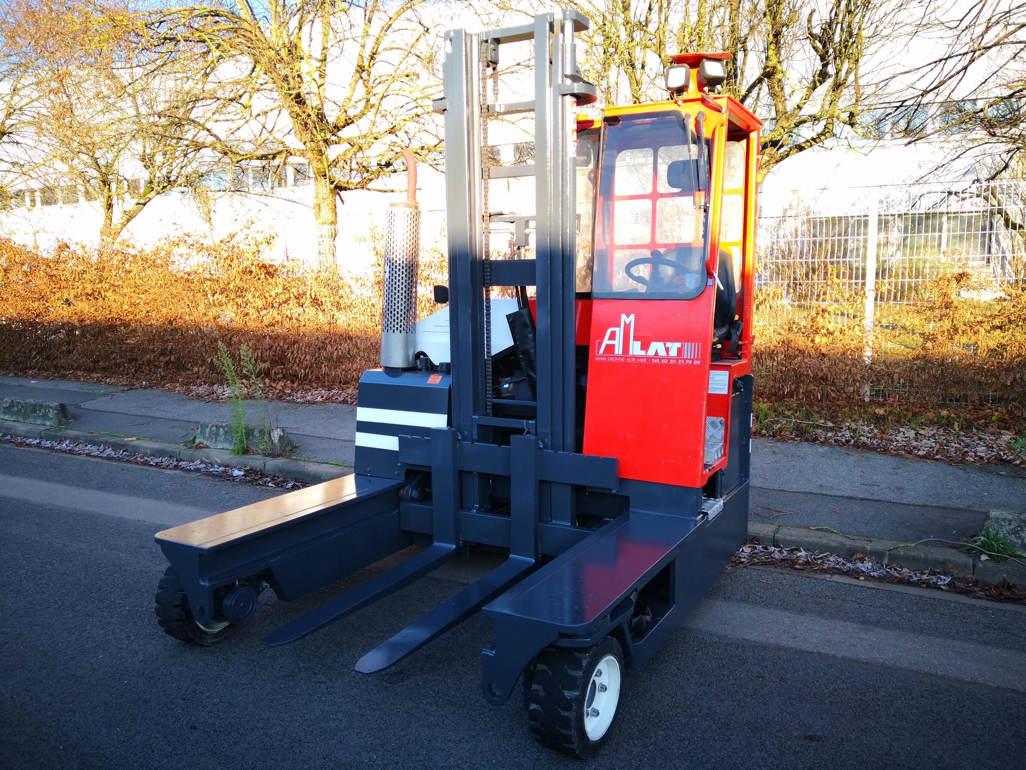 Chariot élévateur latéral multidirectionnel AMLIFT C3000 - 1