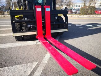 Chariot élévateur frontal 4 roues Hyster H16XM-12 - 7