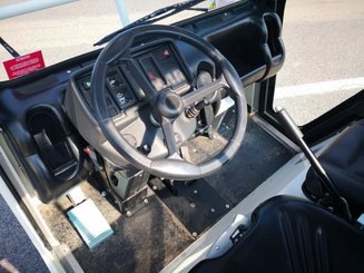 Tracteur de remorquage Charlatte TD225