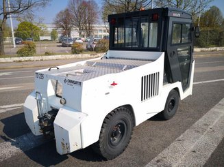 Tracteur de remorquage Charlatte TD225