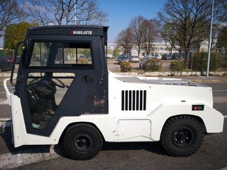 Tracteur de remorquage Charlatte TD225