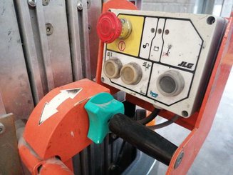 Nacelle à mât vertical JLG TOUCAN DUO