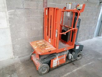 Nacelle à mât vertical JLG TOUCAN DUO