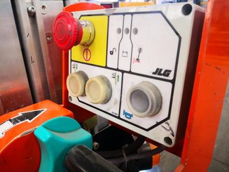 Nacelle à mât vertical JLG TOUCAN DUO