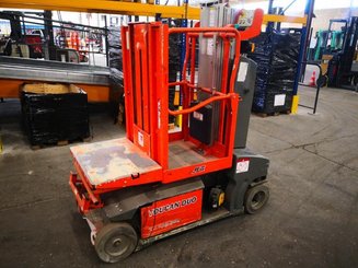 Nacelle à mât vertical JLG TOUCAN DUO