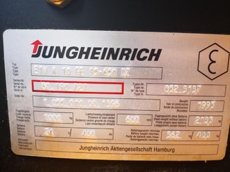 Chariot à mât rétractable Jungheinrich ETVA10 - 11