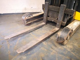 Chariot à mât rétractable OM XR16AC