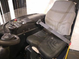 Chariot à mât rétractable OM XR16AC