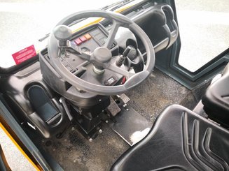 Tracteur de remorquage Jungheinrich EZS 6250