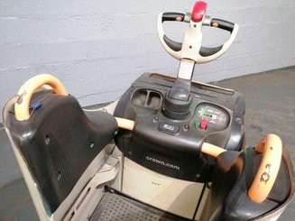 Transpalette porté debout Crown WT3040