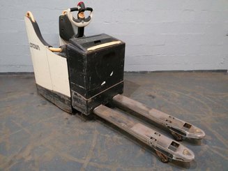 Transpalette porté debout Crown WT3040