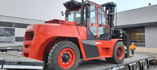 Chariot élévateur frontal 4 roues Hangcha XF120D