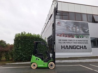 Chariot élévateur frontal 4 roues Hangcha XC18i - 9