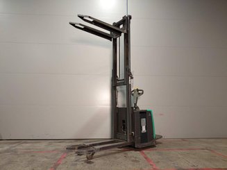 Gerbeur à plate-forme rabattable Mitsubishi SBV12P - 6