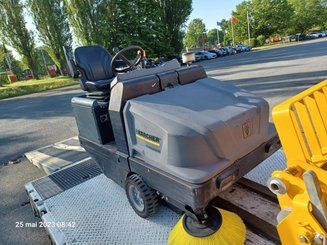 Balayeuse industrielle Kärcher KM130/300RLFG