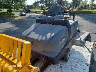 Balayeuse industrielle Kärcher KM130/300RLFG