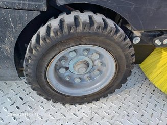 Balayeuse industrielle Kärcher KM130/300RLFG