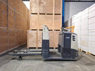 Préparateur de commande au sol Crown GPC3020 - 10