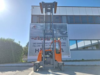 Chariot élévateur latéral multidirectionnel Hubtex DQ45D