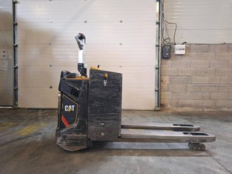 Transpalette accompagnant Caterpillar NPV20N2