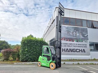 Chariot élévateur frontal 4 roues Hangcha XC30i
