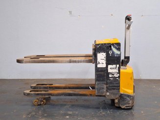 Transpalette accompagnant Caterpillar NPP20N2E