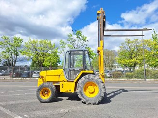 Chariot élévateur tout terrain JCB 930-2 - 11