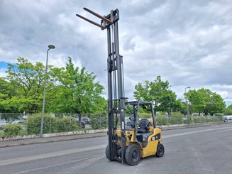 Chariot élévateur frontal 4 roues Caterpillar GP20NT - 6