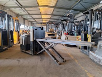 Préparateur de commande au sol Crown GPC3055-2.0