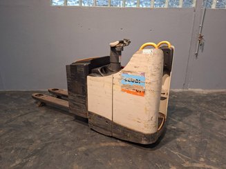 Transpalette porté debout Crown WT3040 2.00 - 11