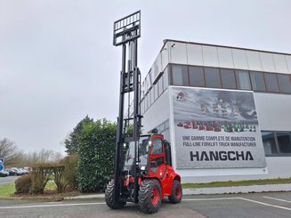 Chariot élévateur tout terrain Hangcha TT30-4