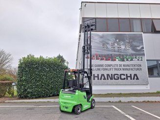 Chariot élévateur frontal 4 roues Hangcha AE20Ci