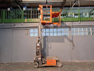 Nacelle à mât vertical JLG TOUCAN DUO